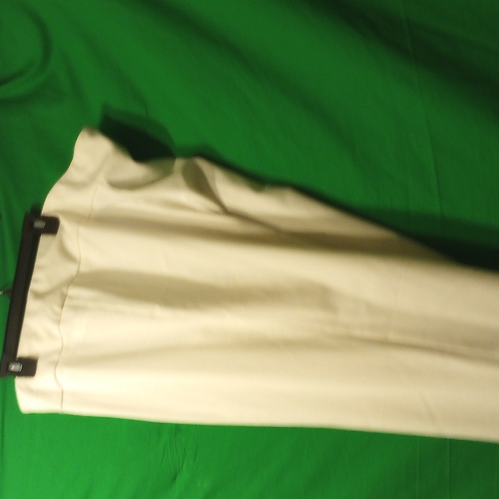 Pretty white pants